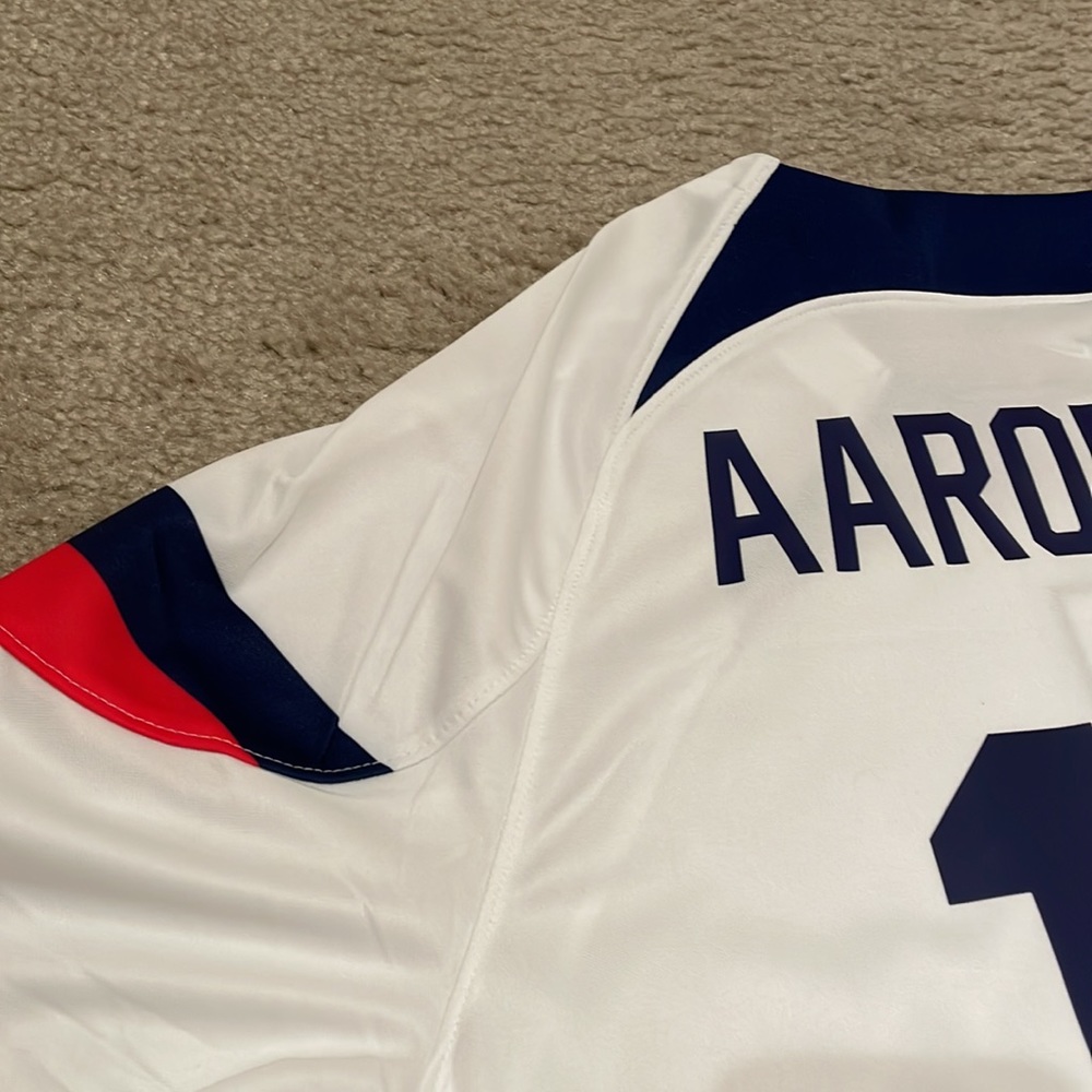 Nike Brenden Aaronson USMNT Home Jersey 2022 men size L BNWT - Picture 6 of 6